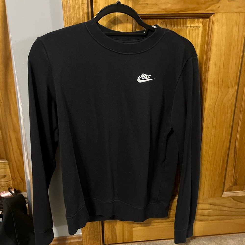 Black Nike Crewneck